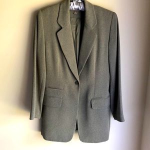 Valerie Stevens blazer